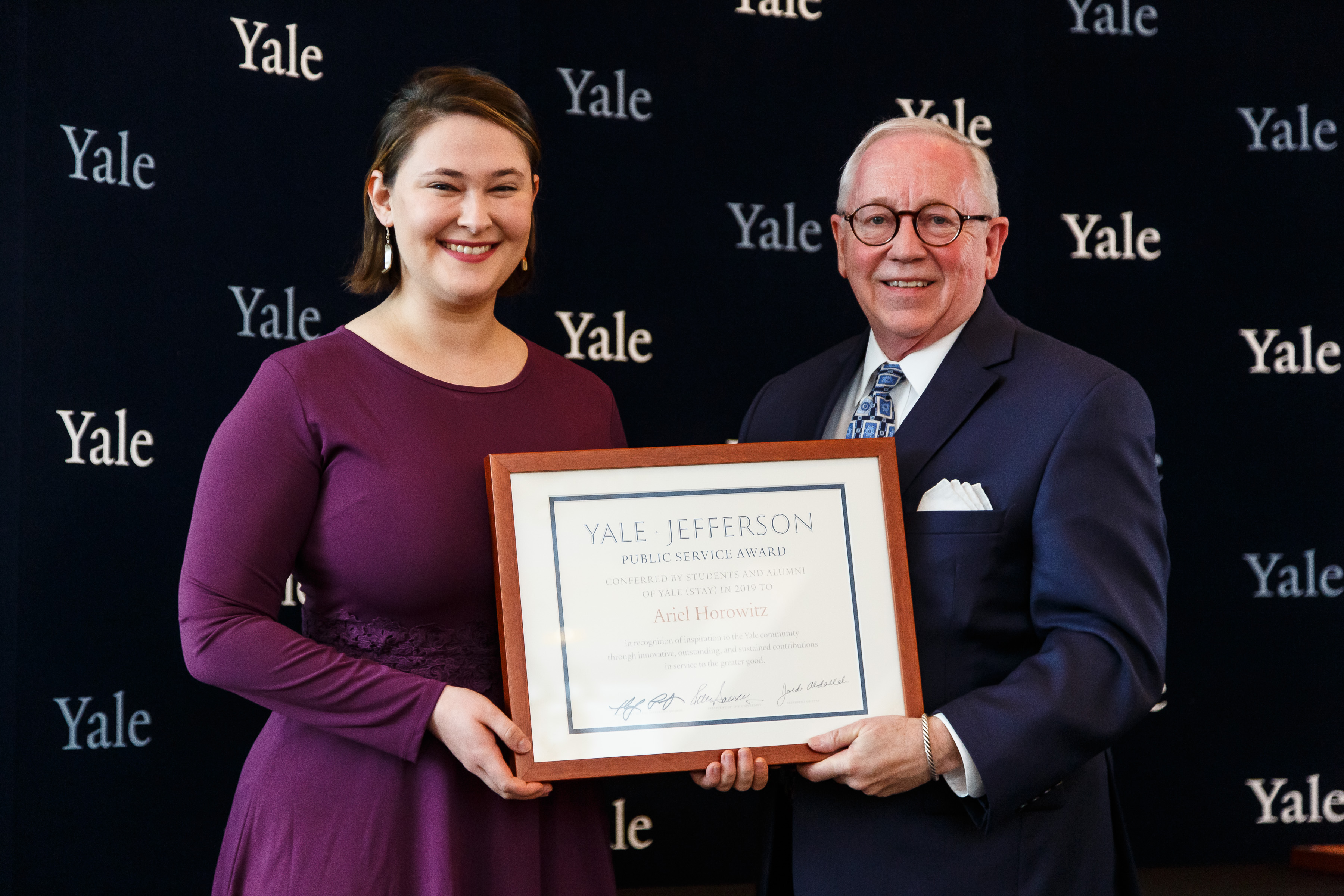 Henry '80 MDiv with Yale-Jefferson Award winner Ariel Horowitz at the 2019 YAA Assembly and Yale Alumni Fund Convocation