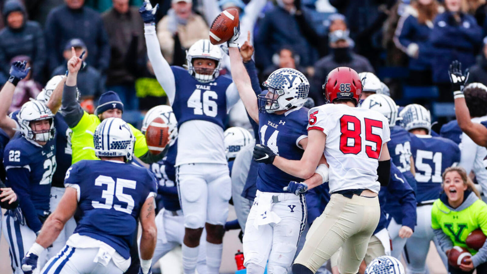 Yale Football Players