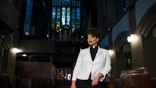 Kaji Douša ’06 MDiv, president of the YDS Alumni Association Board, is the senior pastor at Park Avenue Christian Church in New York—the first woman called to this role at the 206-year-old congregation.