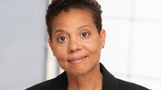 Linda Armstrong '88 MD