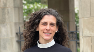 Kat Banakis ’03, ’09 MDiv