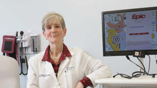 Lisa Sanders ’97 MD