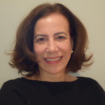 Maria V Lopez-Bresnahan ’78, MD, MBA, FAAN